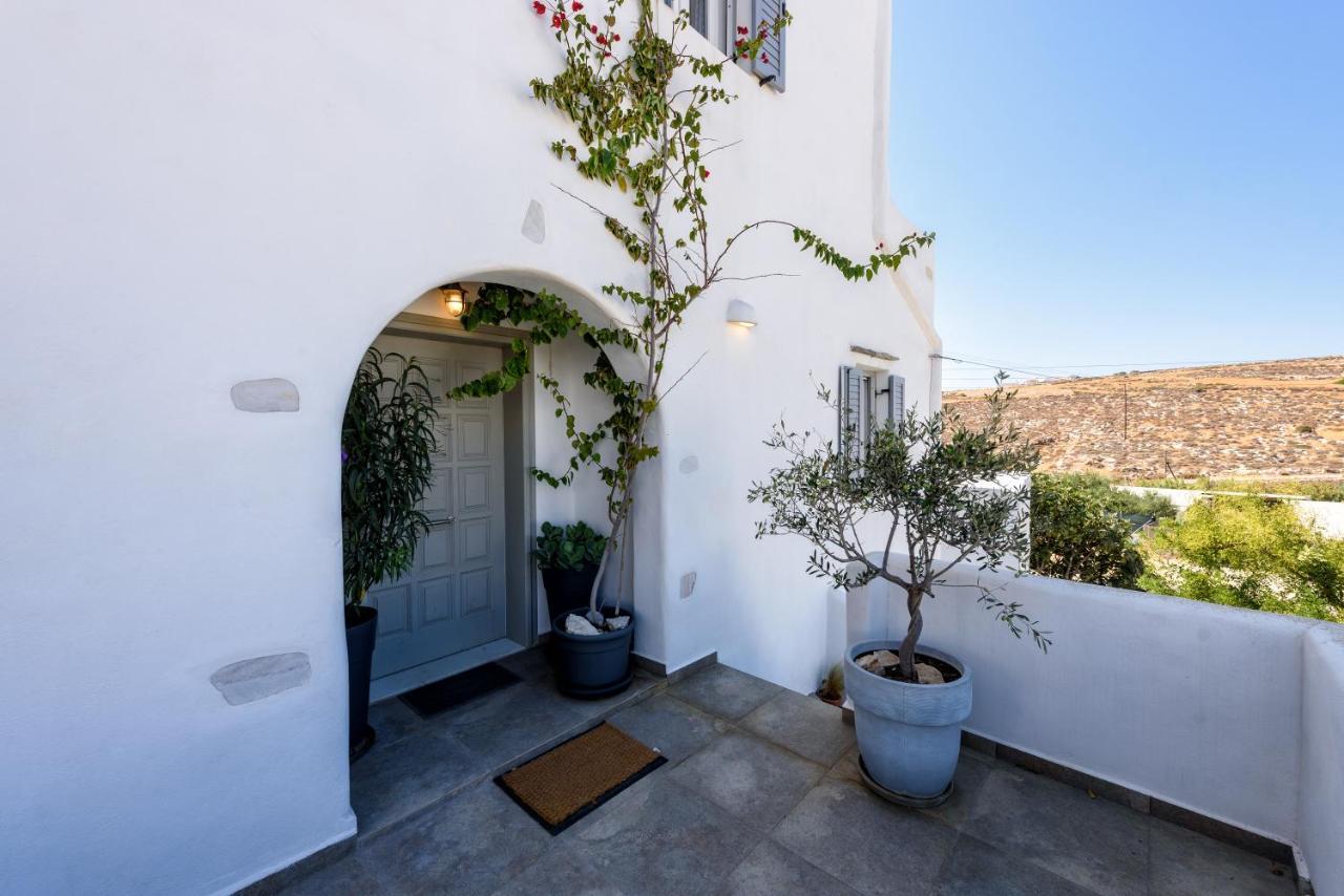 Hara'S Villa In Naousa , Paros エクステリア 写真
